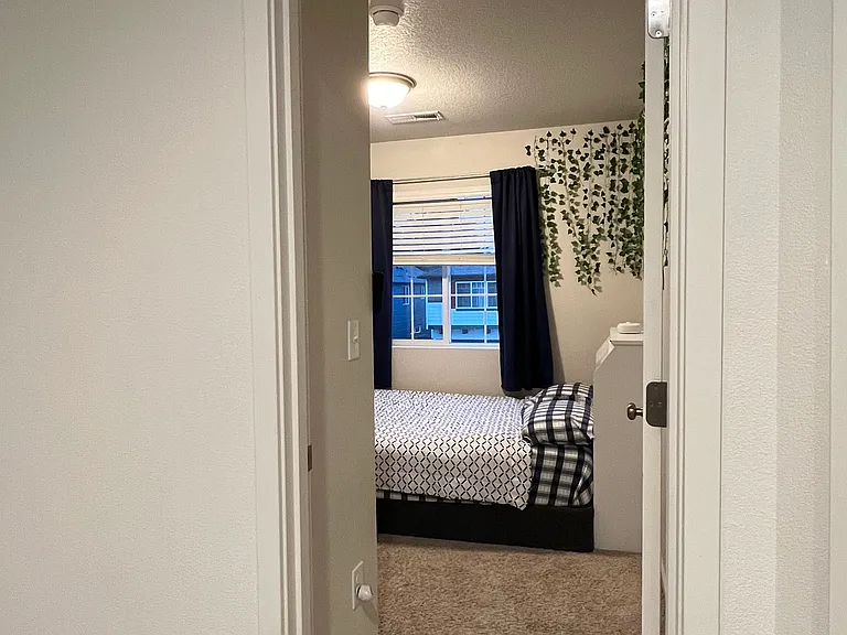 720 NE 138th Pl — Photo 10