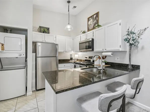 982 S Dearborn Way #18, Aurora, CO 80012