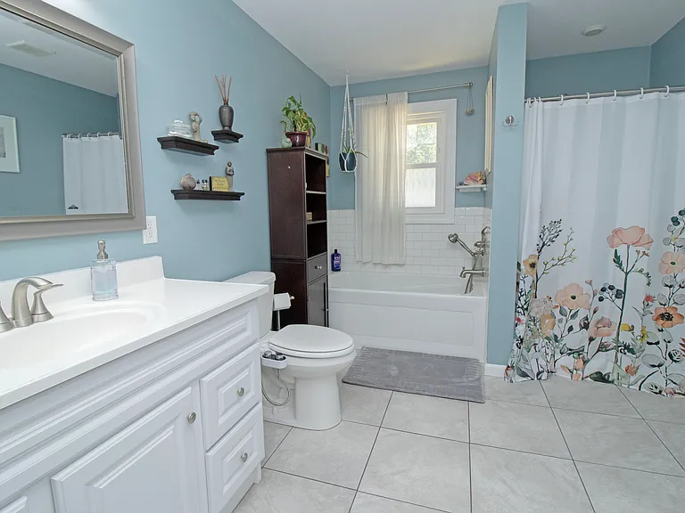 3935 Donnelly Dr NW — Photo 19