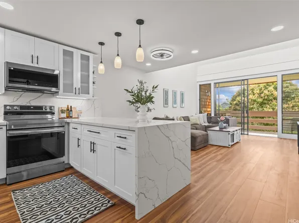 1015 Aoloa Pl APT 442, Kailua, HI 96734
