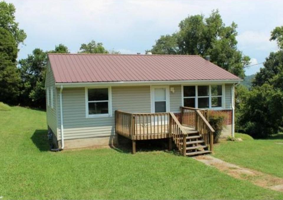 1st image of 107 Reynolds Ave