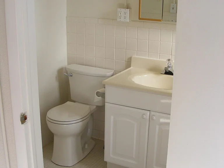 115 N Park St #10 — Photo 14