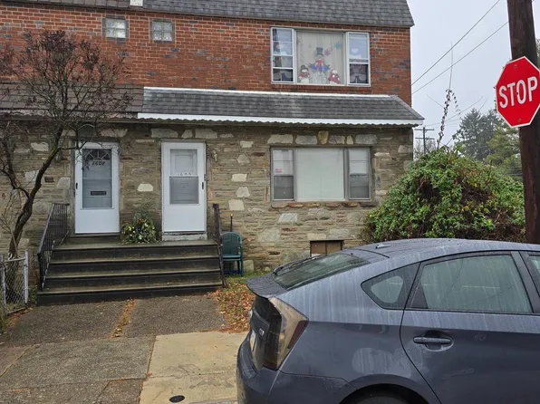 1600 Stanwood St, Philadelphia, PA 19152