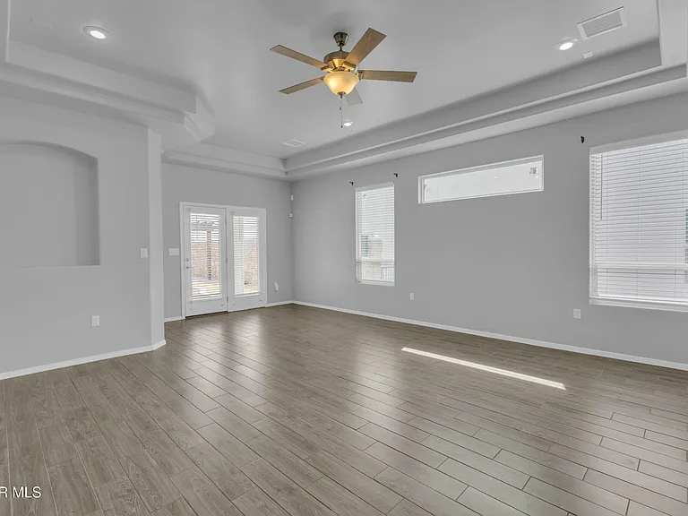 7846 Enchanted Ridge Dr — Photo 13