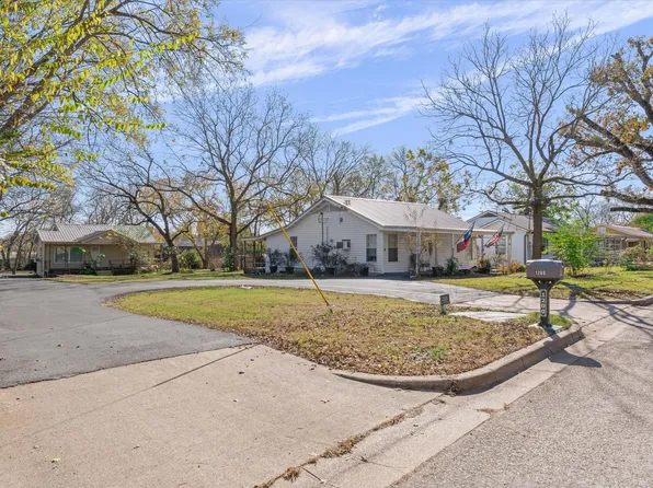 1200/1190 S Big Rock St, Canton, TX 75103