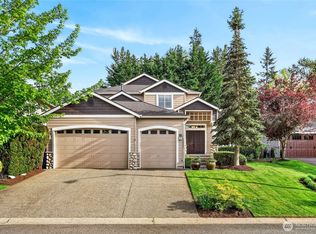 24861 NE 1st Pl, Sammamish, WA 98074