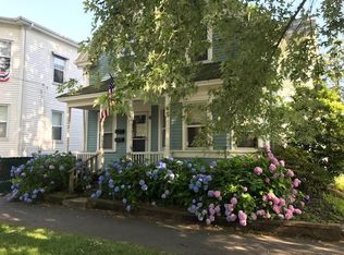 4 Bay View Ave, Bristol, RI 02809