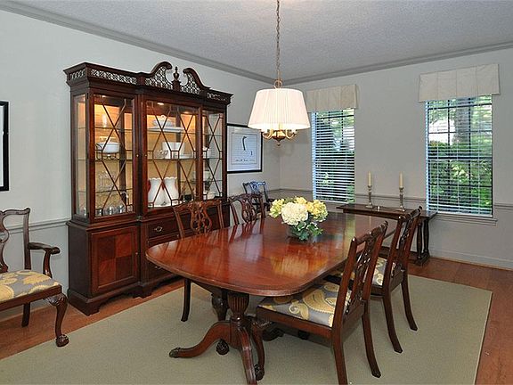 4th image of 2106 Mount Forest Dr