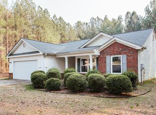 247 Pinewood Cir, Colbert, GA 30628