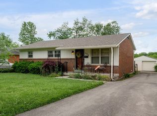 1120 Centurian Rd, Lexington, KY 40517