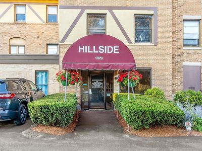 1029 Pleasant St APT 19, Worcester, MA, 01602