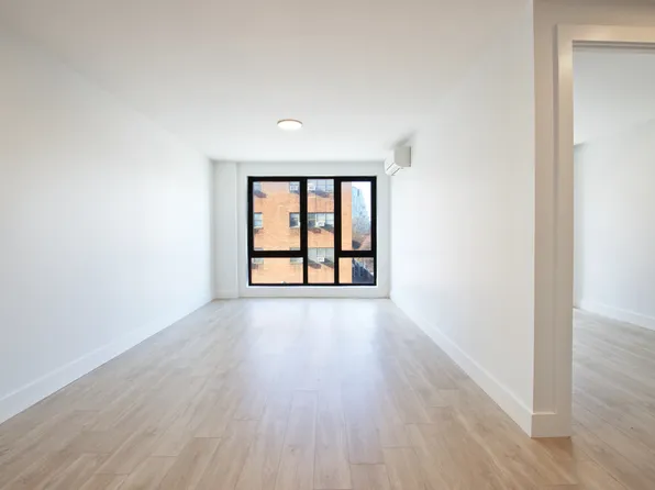 11 Herkimer Street image 4 of 18