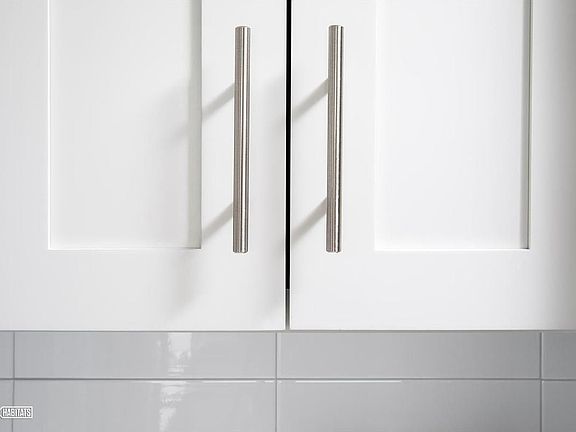 4th image of 6260 99th St APT 904