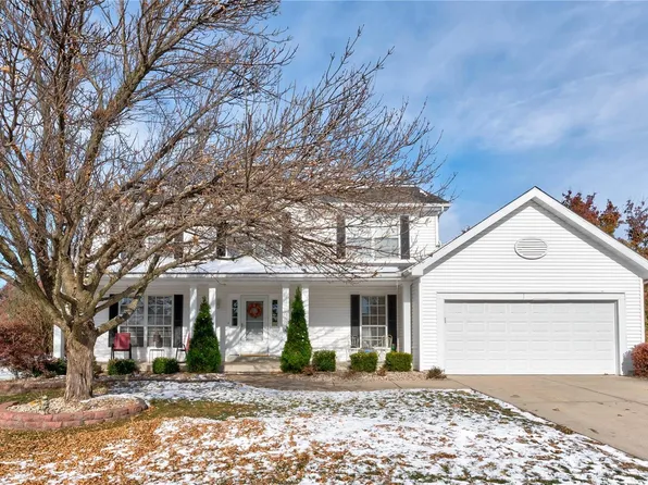 2309 Pro Tour Dr, Belleville, IL 62220