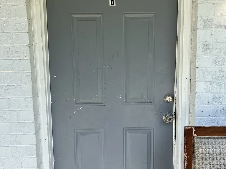 1156 Triple Hill Dr #B — Photo 3