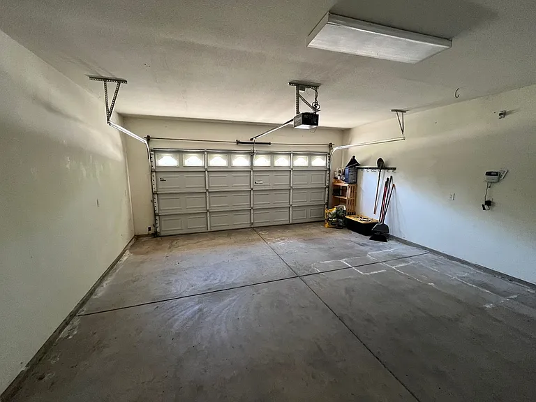 6237 W Damsen Ct — Photo 34