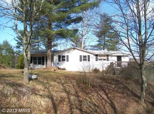 2 John Rotz Rd, Augusta, WV 26704