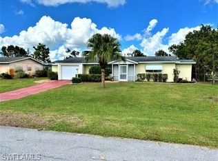 223 Punta Alta Ct, Lehigh Acres, FL 33936