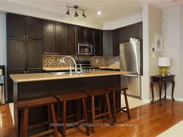 110 Highland Rd W #127 — Photo 5