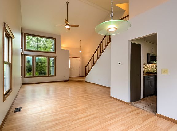5th image of 148 Knobb Hill Ln