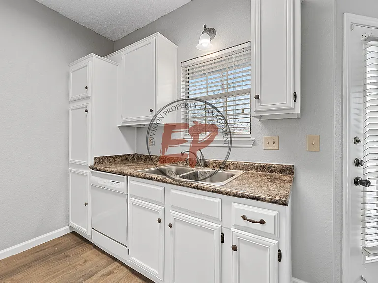 1311 Speight Ave #1311 — Photo 4