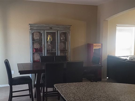 3rd image of 1021 Heather Dr