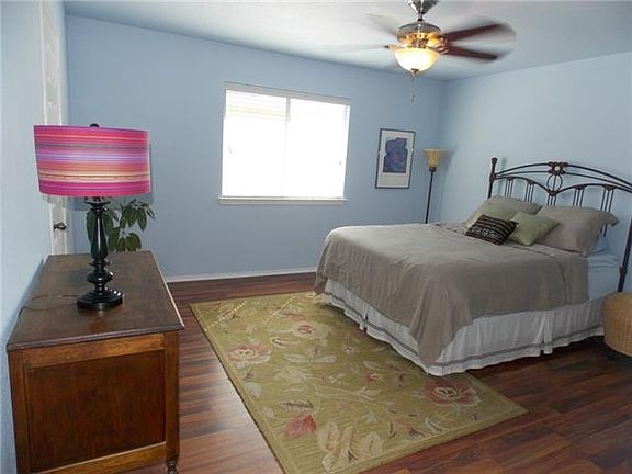 5th image of 1513 Corn Hill Ln