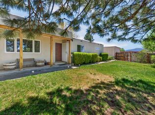 1123 Gusdorf Road, Taos, NM 87571