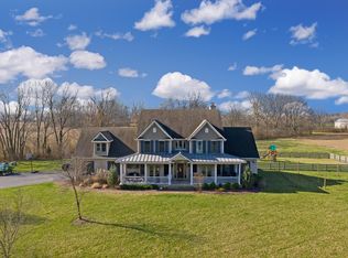 8701 Roberts Rd, Galloway, OH 43119