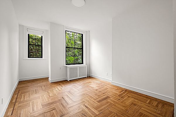 1st image of 195 Prince St APT 3E