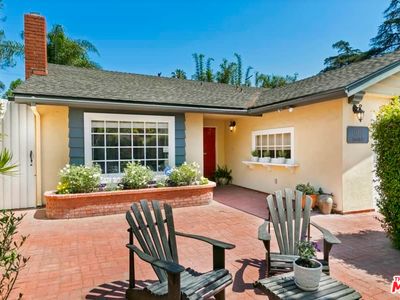 11139 Hortense St, TOLUCA LAKE, CA, 91602