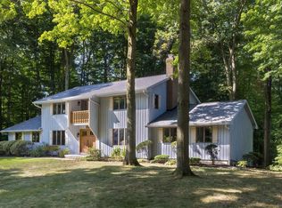5476 Pepperwood Cir, Erie, PA