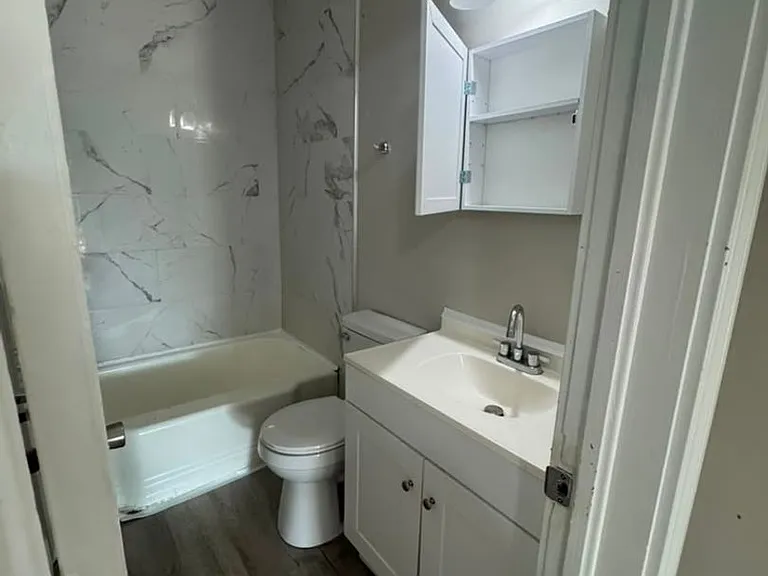 511 Memorial Park Dr — Photo 20