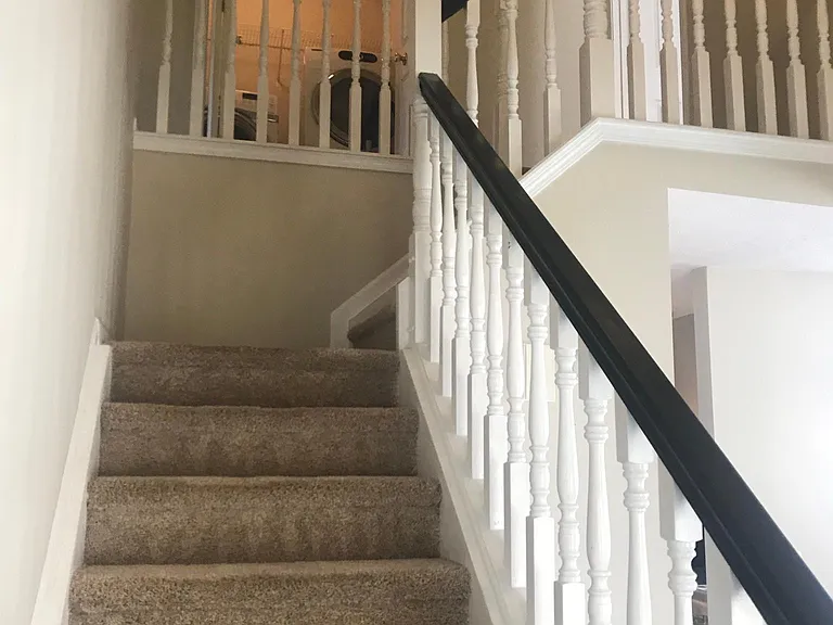 Stairs to 2nd for