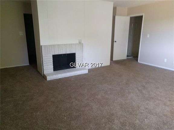 4th image of 354 Greenbriar Townhouse Way