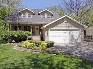 1458 Olive Rd, Homewood, IL 60430