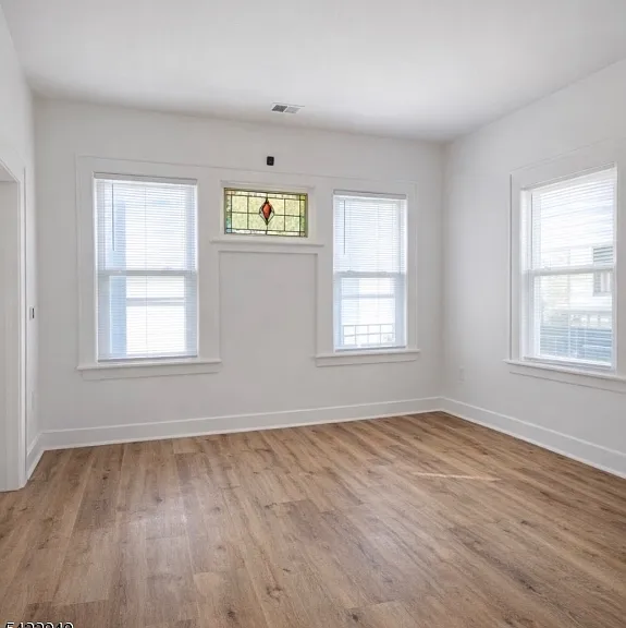 359 S 20th St — Photo 2