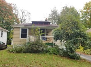 1647 Point View Ave, Youngstown, OH
