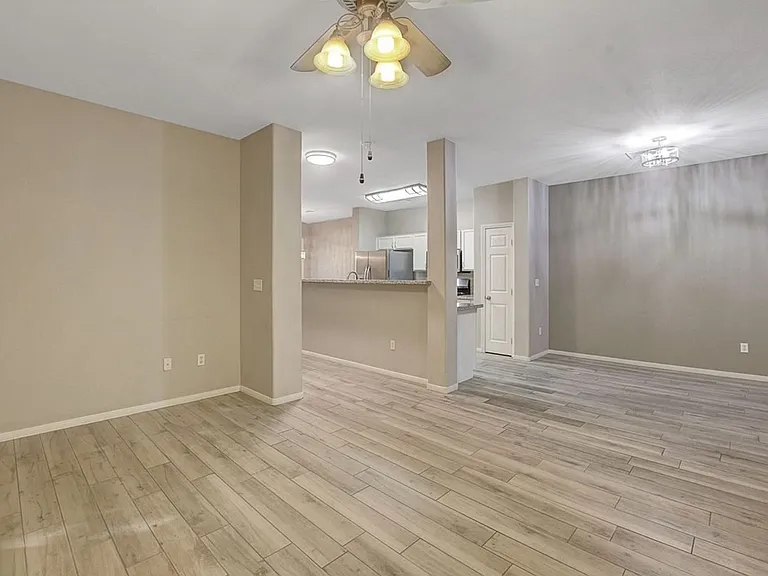 716 Peachy Canyon Cir #103 — Photo 10