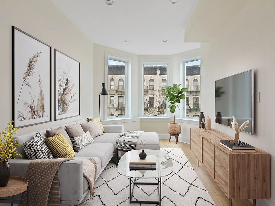 1st image of 473 Bainbridge St #3B