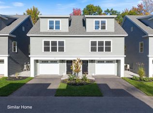 9 Creekside Ct #9, Kennebunk, ME 04043