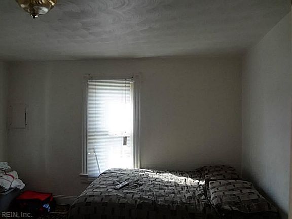 2nd image of 1308 Hoover Ave