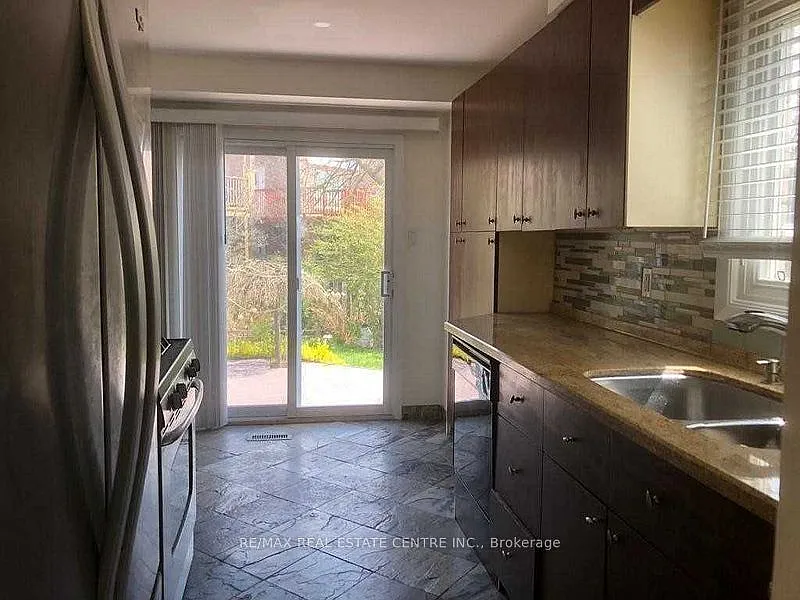 3 bed, $3,600 — Photo 4