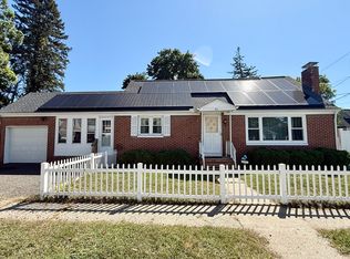 35 Long Ter, Springfield, MA 01104