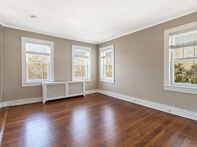 145 Lyons Plain Rd — Photo 24