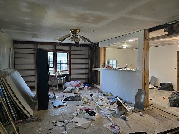 2nd image of 224 Baptist St