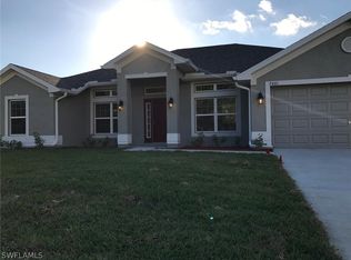 646 Windermere Dr N, Lehigh Acres, FL 33972