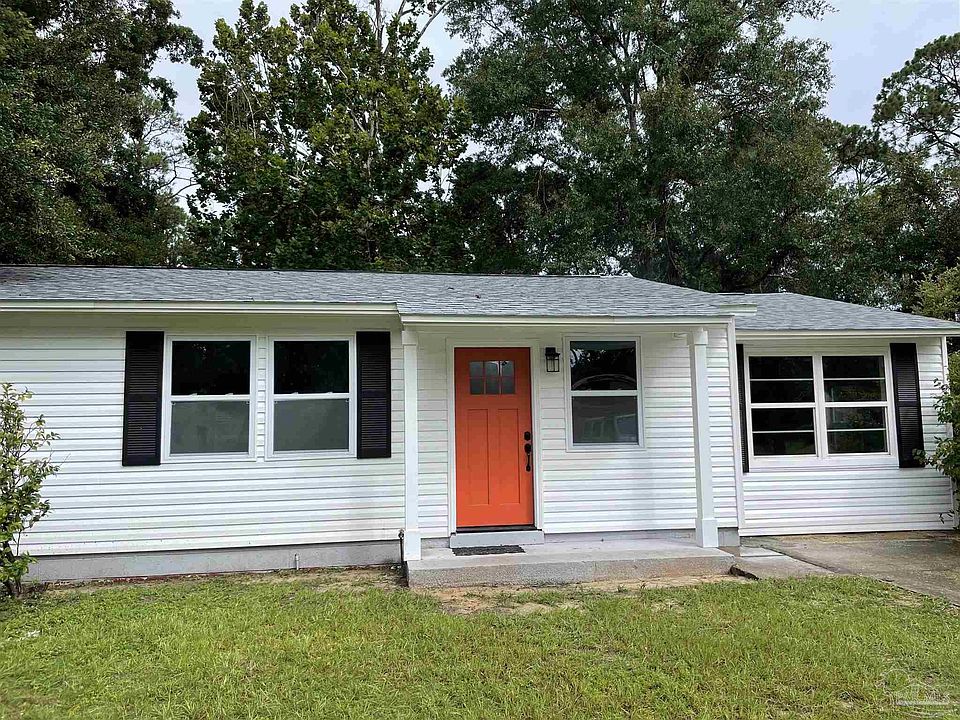 1st image of 224 E Highland Dr