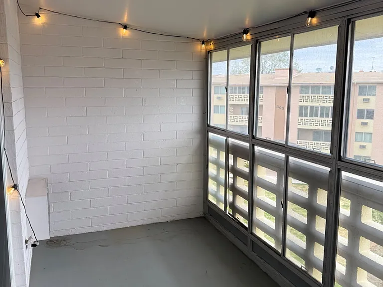 350 S Clinton St #6D — Photo 15