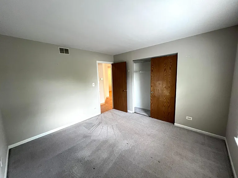 1214 Ballantrae Pl #E — Photo 10